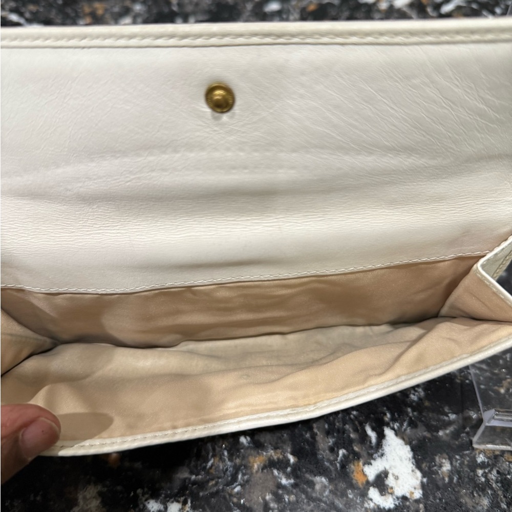 COACH Signature Wallet - Picture 3 of 9
